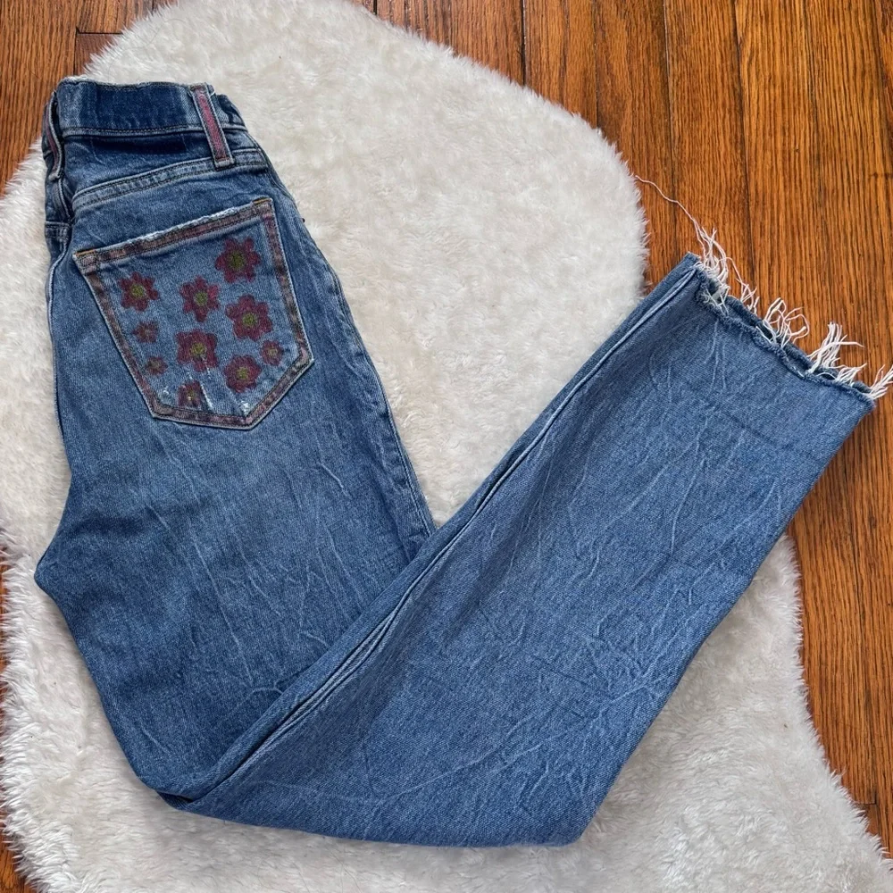 Abercrombie & Fitch Curve Love Ultra High Rise 90s Straight Floral Boho Jeans 25 - Picture 4 of 13